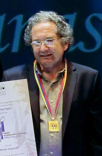 Retrato de Ricardo Piglia