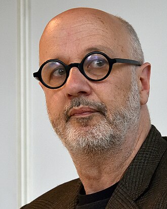 Retrato de Rodrigo Fresán