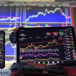 Mercados en Tensión: El Oro Toca un Récord y Wall Street Sube Pese al Cierre del Gobierno en EE. UU.